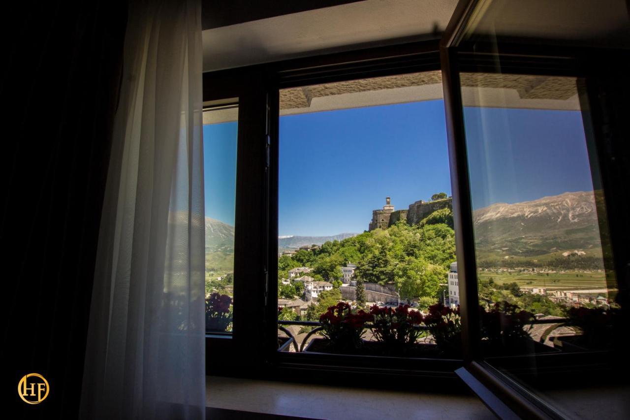 Hotel Fantasy Gjirokastër Buitenkant foto